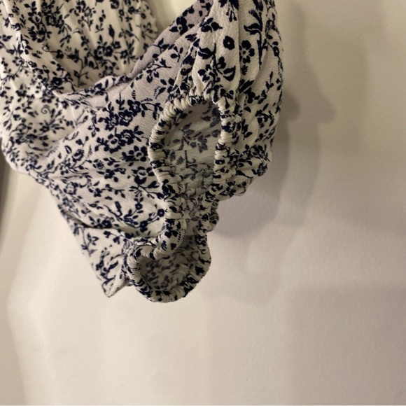 Farrow Floral Wrap V Neck Maxi Dress in Dark Blue and White Size Small - Picture 8 of 15